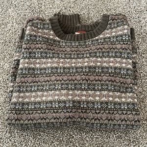 Vintage unisex knit sweater